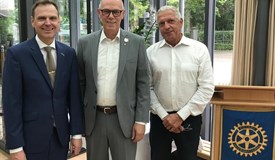 Scheidender, aktueller und künftiger Präsident: von Dobschütz, Wedel, Tröger (v.l.n.r.)